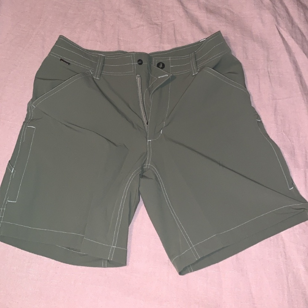 Men’s Kuhl Kontra Short Size: 32 - 8”